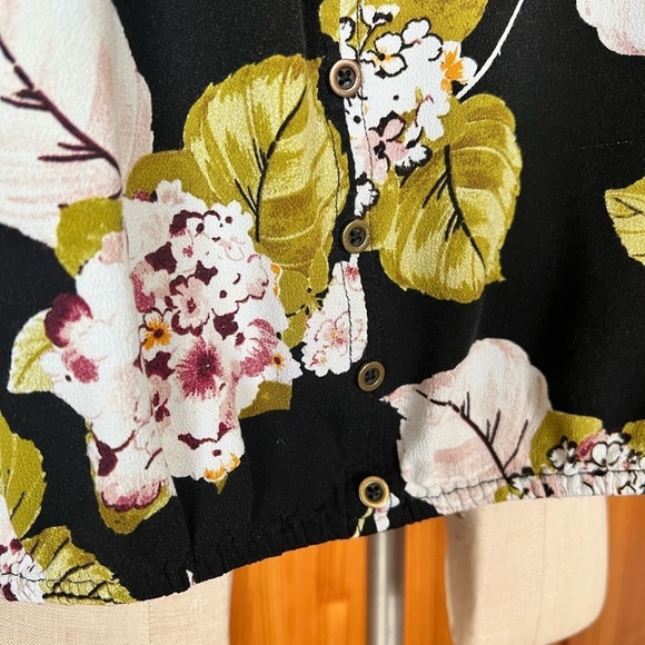 a.n.a Black Floral Crop Blouse Off Shoulder Festival Trendy Sexy Casual Chic - Picture 8 of 10